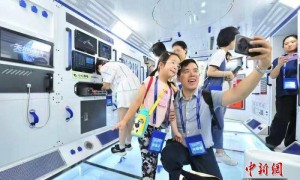 台胞家庭吉林开启“星辰之旅” 感受大陆多元魅力